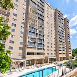 1825 St Julian Place 8-B