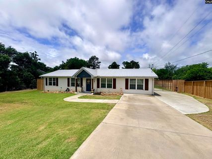 608 Old Edgefield Road