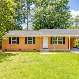 916 Newnham Drive