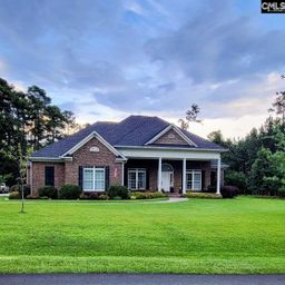 128 Edgewater Drive