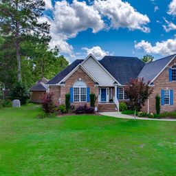 21 Falling Leaf Lane