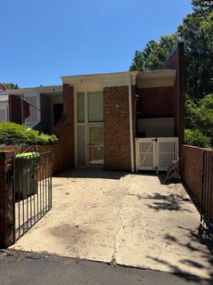 1 High Hill Road