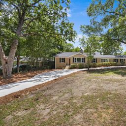 4532 Meadowood Road
