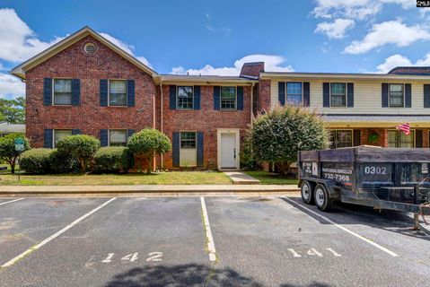 141 Jefferson Place pending home in Carriage Lane, Columbia, SC
