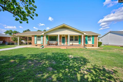 1332 Hummingbird Drive pending home in Westover Acres, West Columbia, SC
