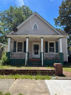 1716 Calhoun Street