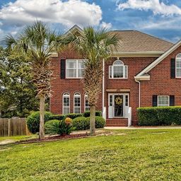 208 Worthington Parkway