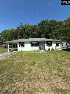 6 Emily Drive