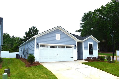 104 Locomotive Lane active home in Bickley Station, Irmo, SC