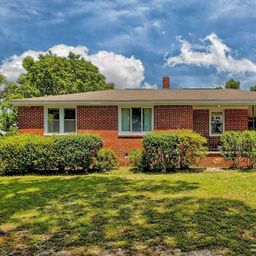 424 Bel-Air Drive