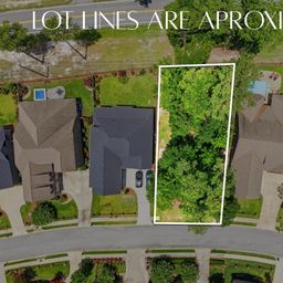 225 Upper Lake Drive