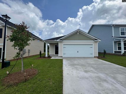 576 Corkscrew Lane active home in Willow Lake, Blythewood, SC