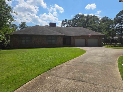37 Windsor Cove active home in Windsor Lake, Columbia, SC