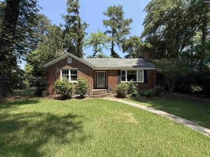 718 Michaelmas Avenue active home in The Avenues, Cayce, SC