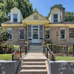 421 Waccamaw Avenue