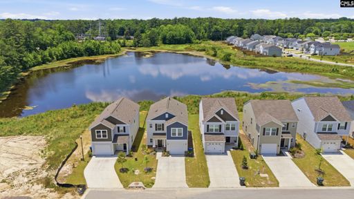 223 Monterey Drive active home in Pinecrest, West Columbia, SC
