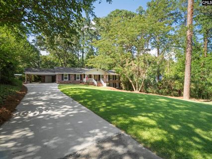 6067 Crabtree Road pending home in Forest Lake Estates, Columbia, SC