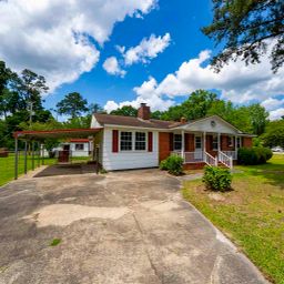 1709 Woodfield Drive