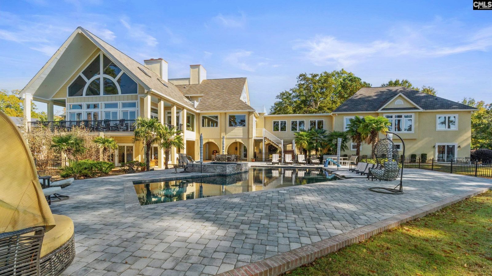 Waterfront home on Lake Murray