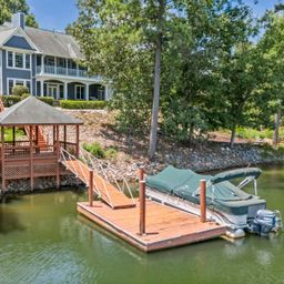 241 Pointe Overlook Drive