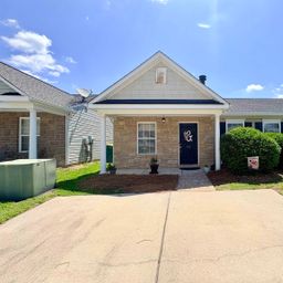 512 Dawsons Park Way