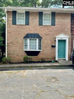 Homes in The Groves, Columbia
