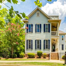 739 Long Pointe Lane