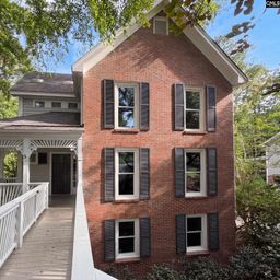 212 Conrad Circle