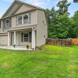 40 Pear Tree Loop