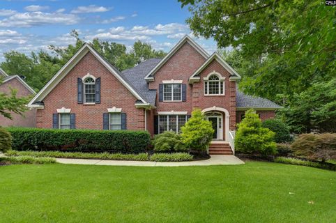 221 Alston Circle pending home in Governors Grant, Lexington, SC