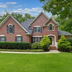 221 Alston Circle