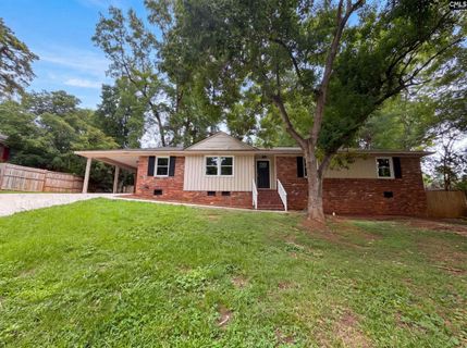 1710 Fairhaven Drive active home in Skyview Terrace, Columbia, SC