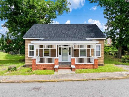 214 Dutton Street
