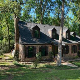 301 Colony Hill Road