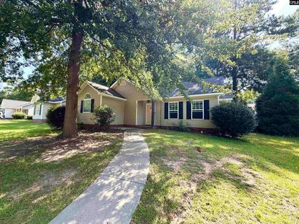 Homes in The Pines, Columbia