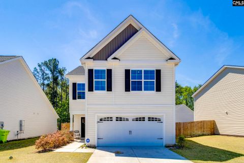 716 Wimbee Court active home in Willow Lake, Blythewood, SC