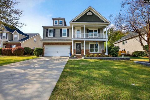 148 Flagstone Way