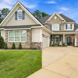 418 Hideaway Court