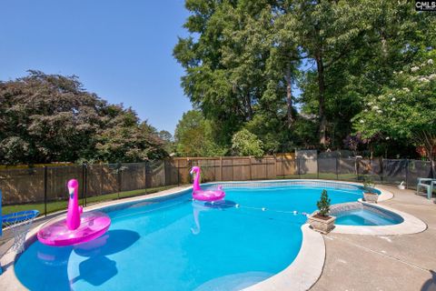 4 Long Meadow Lane
