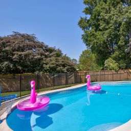 4 Long Meadow Lane