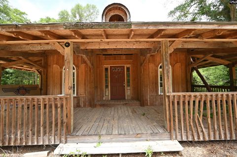 122 Hanson Curtis Road