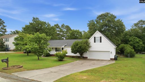 425 Crestwood Arch