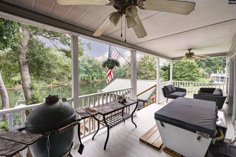 447 Payes Point