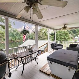 447 Payes Point
