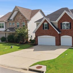104 Wynfair Court
