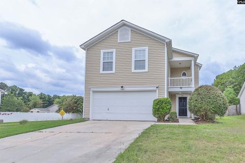 241 Hunters Mill Drive active home in Hunters Mill, West Columbia, SC