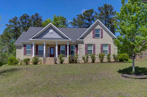 587 Wild Hickory Lane active home in Ashley Oaks, Blythewood, SC