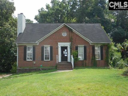 247 Thornhill Road active home in Coldstream, Columbia, SC