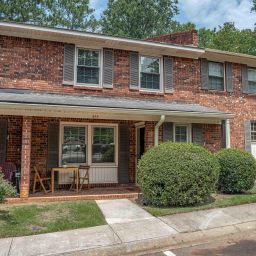 345 Rutledge Place