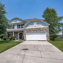 166 Castlefield Drive